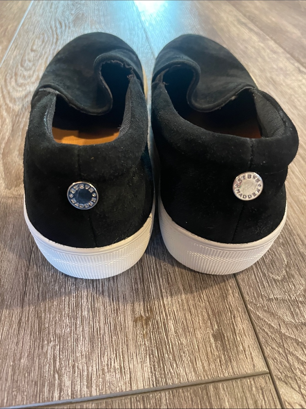 Steve Madden Gills Black  Suede Slip-On Loafers size 7.5 - Picture 2 of 6